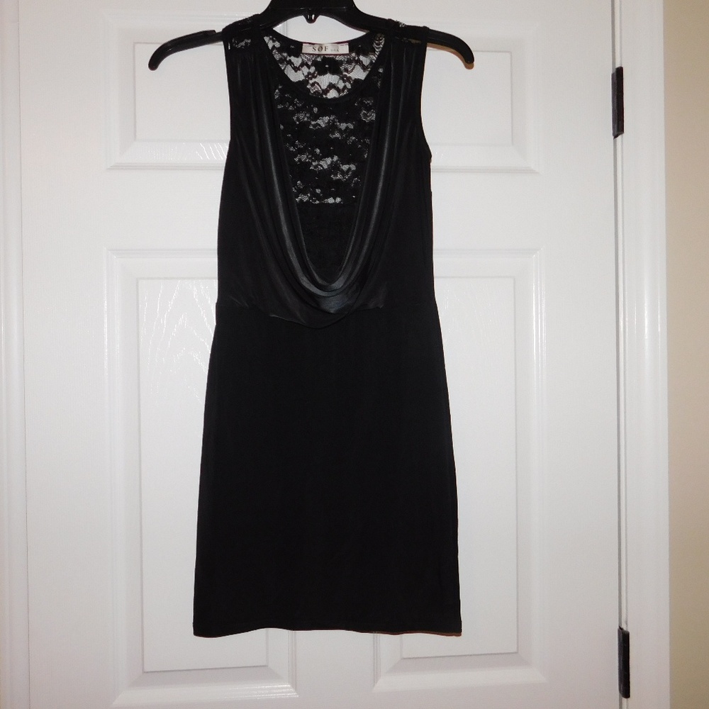 Little Black Dress - Picture 3 of 7